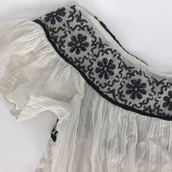 American eagle off the shoulder top medium floral embroidered boho - Picture 3 of 7